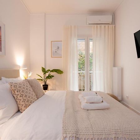 Unique 2 Bedrooms Apartment, Steps To Plaka And City Center Афіни Екстер'єр фото