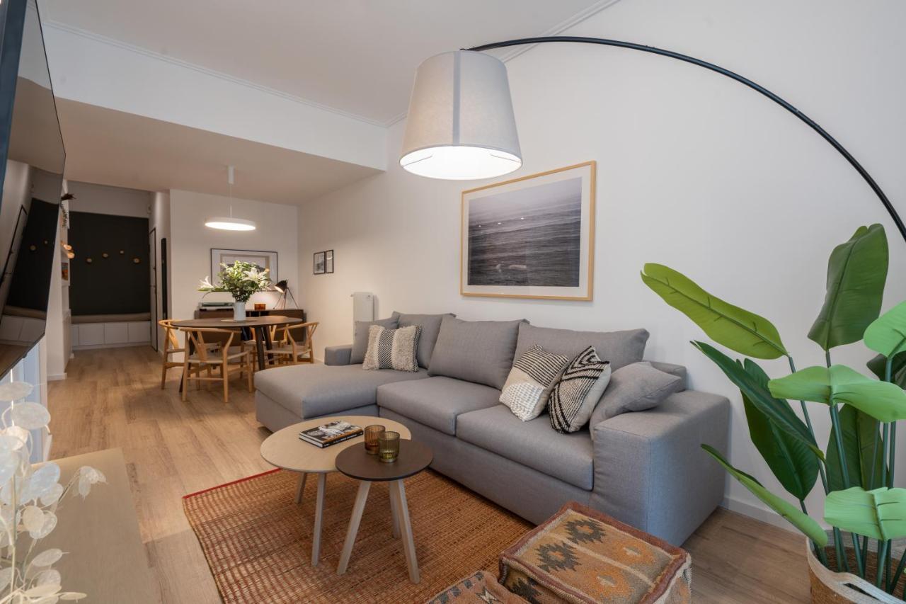 Unique 2 Bedrooms Apartment, Steps To Plaka And City Center Афіни Екстер'єр фото