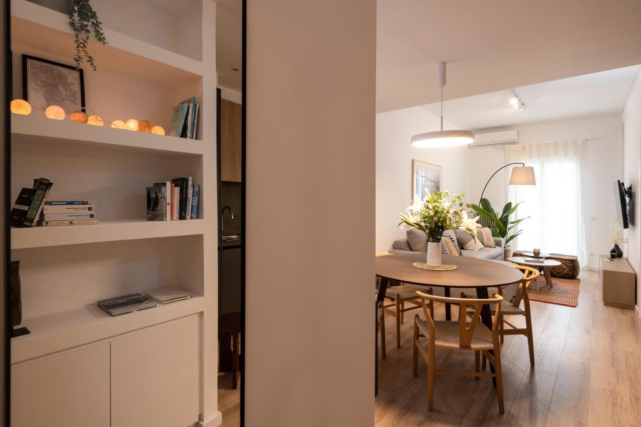Unique 2 Bedrooms Apartment, Steps To Plaka And City Center Афіни Екстер'єр фото