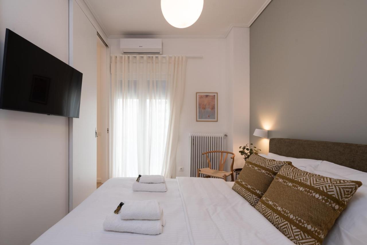 Unique 2 Bedrooms Apartment, Steps To Plaka And City Center Афіни Екстер'єр фото