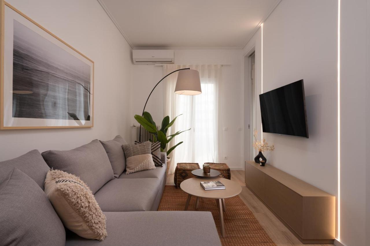 Unique 2 Bedrooms Apartment, Steps To Plaka And City Center Афіни Екстер'єр фото